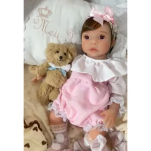 Bebê reborn menina silicone sólido